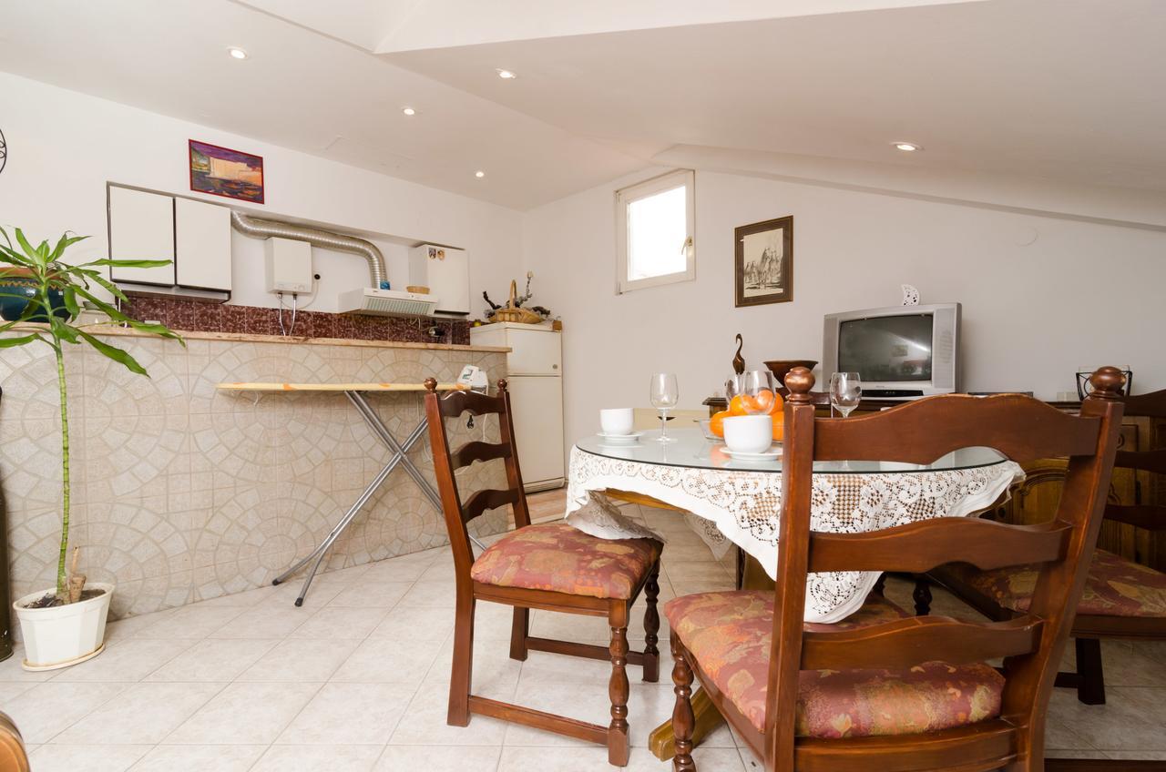 Apartment La Marina ดูบรอฟนิก ภายนอก รูปภาพ